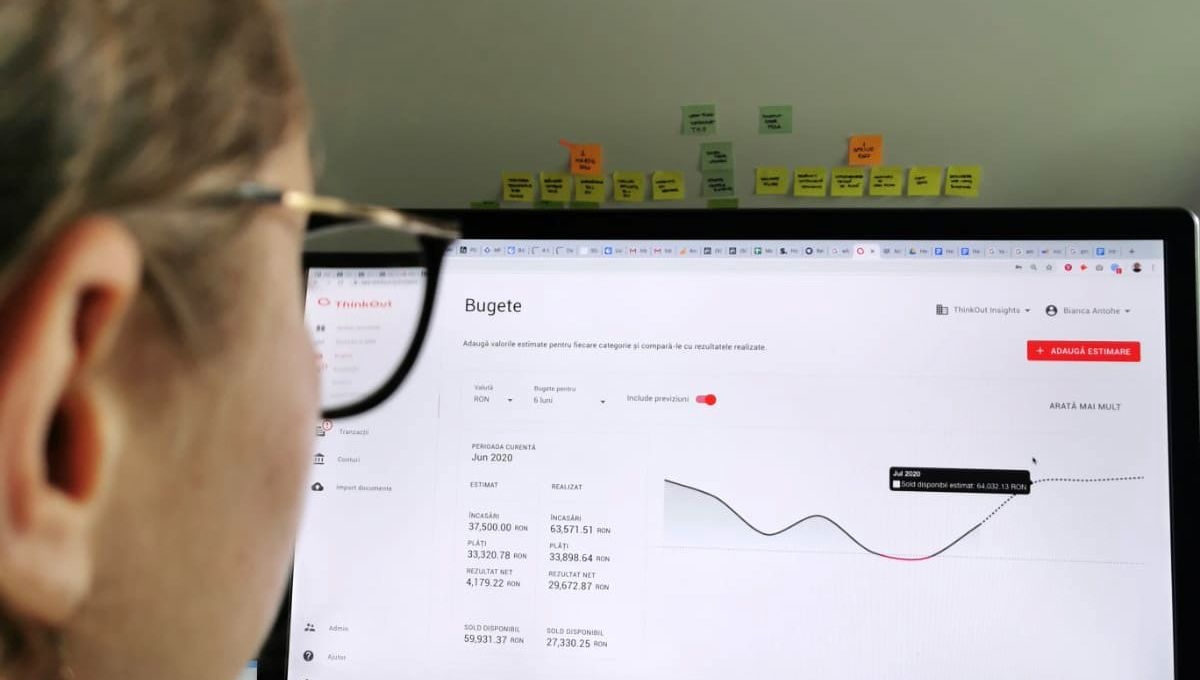 Budgeting vs Cash Flow Forecasts